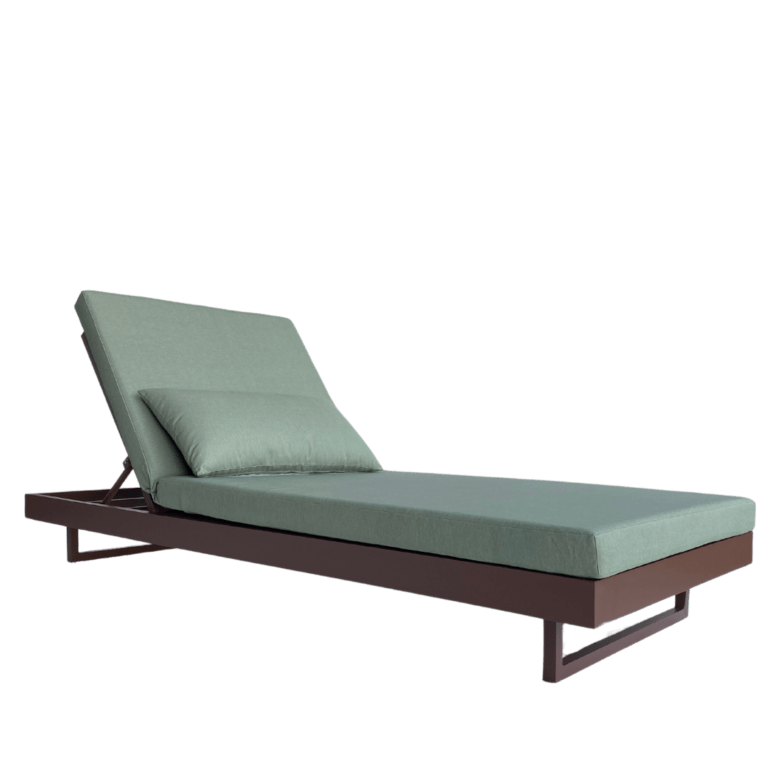 Chaise Ripada Daman